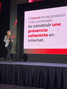 Andrea-Ballesteros-Ascani-bascani-IAB-Day-Colombia-2026